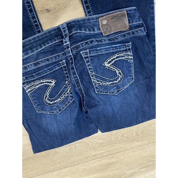 Silver Tuesday Jeans Women's 27x31 Blue Medium Wash Tuesday Boot Cut Jeans - Picture 6 of 9